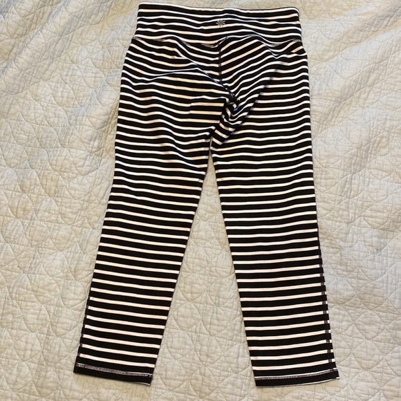 Athleta striped leggings - Picture 4 of 5